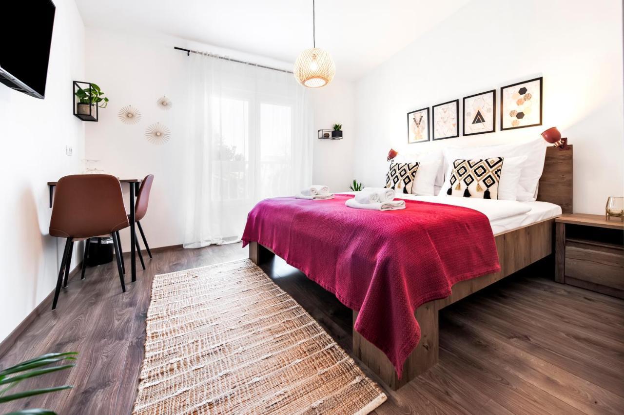 רוביני Bed&Breakfast Bohemian מראה חיצוני תמונה