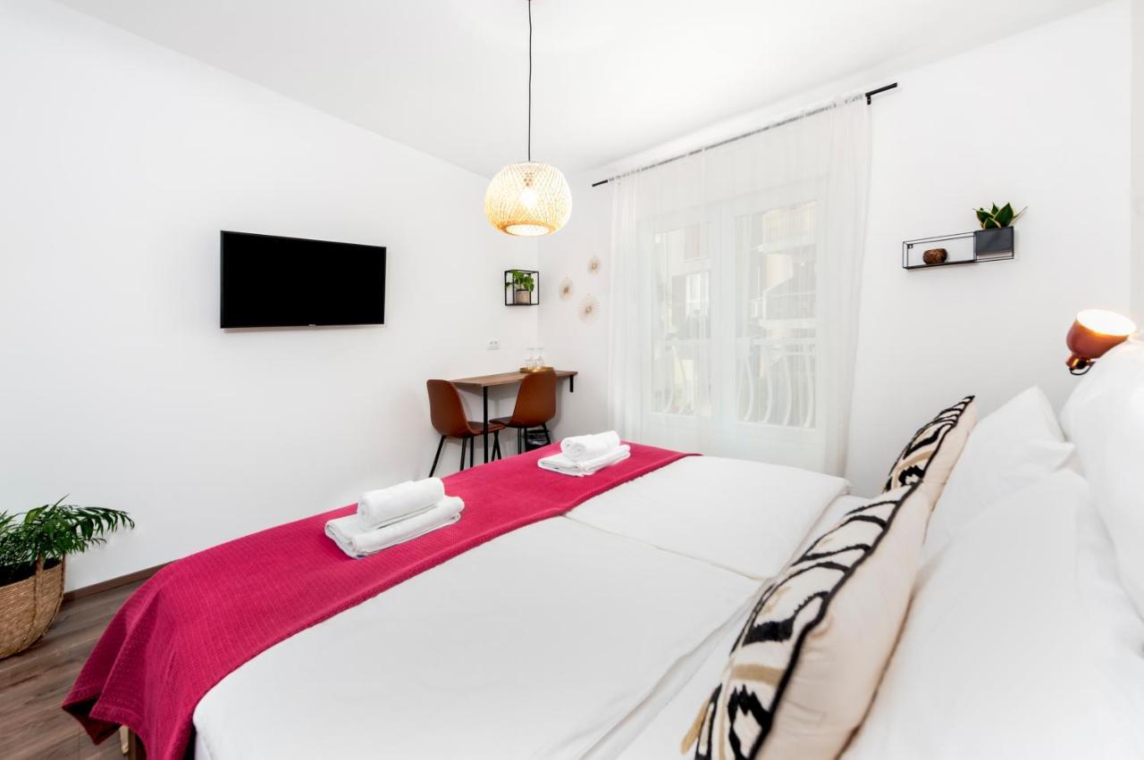 רוביני Bed&Breakfast Bohemian מראה חיצוני תמונה