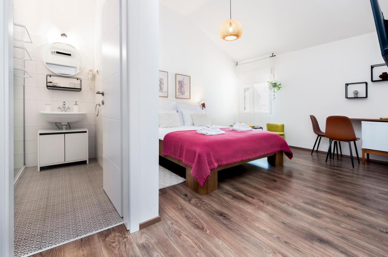 רוביני Bed&Breakfast Bohemian מראה חיצוני תמונה